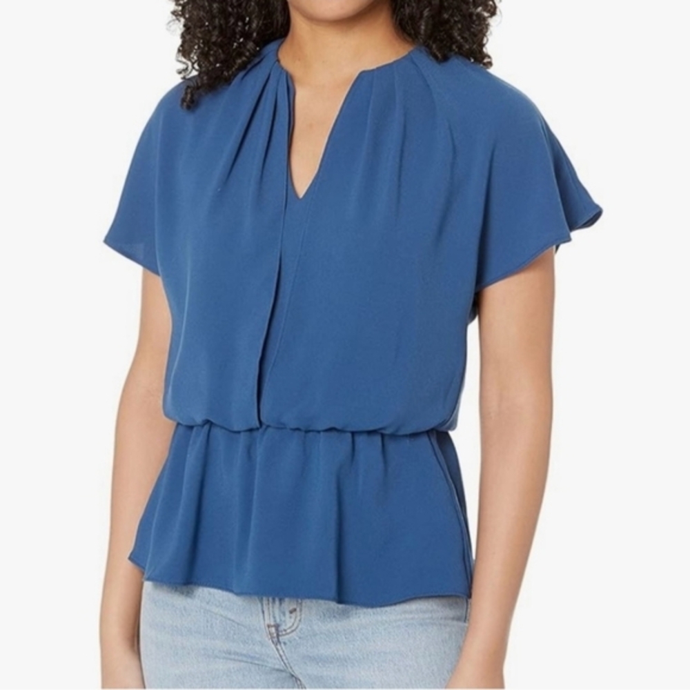 Trina Turk Women's Blue Peplum Blouse Short Sleeve Crepe Top Made In USA